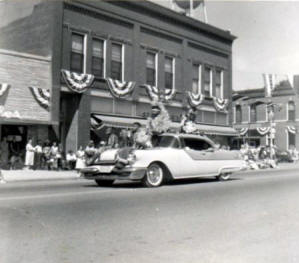 1956 Buick in the Bean and Bacon Days Parade